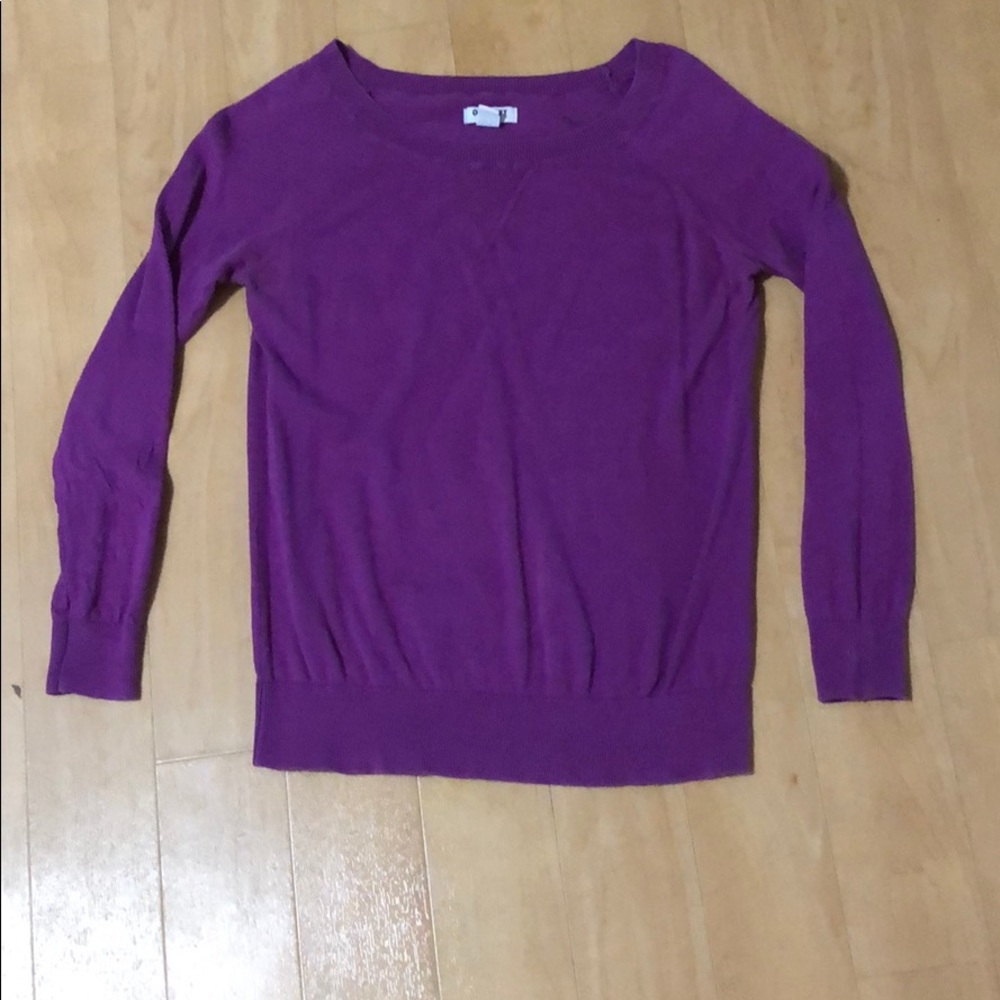 Old Navy Sweater
